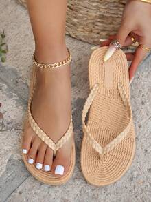 Women's Summer Fashion Wheat Straw Rope Flat Flip Flops, Soft Comfortable Lightweight Slip-On Sandals Suitable For Beach Pool Vacation - Khaki - View 2