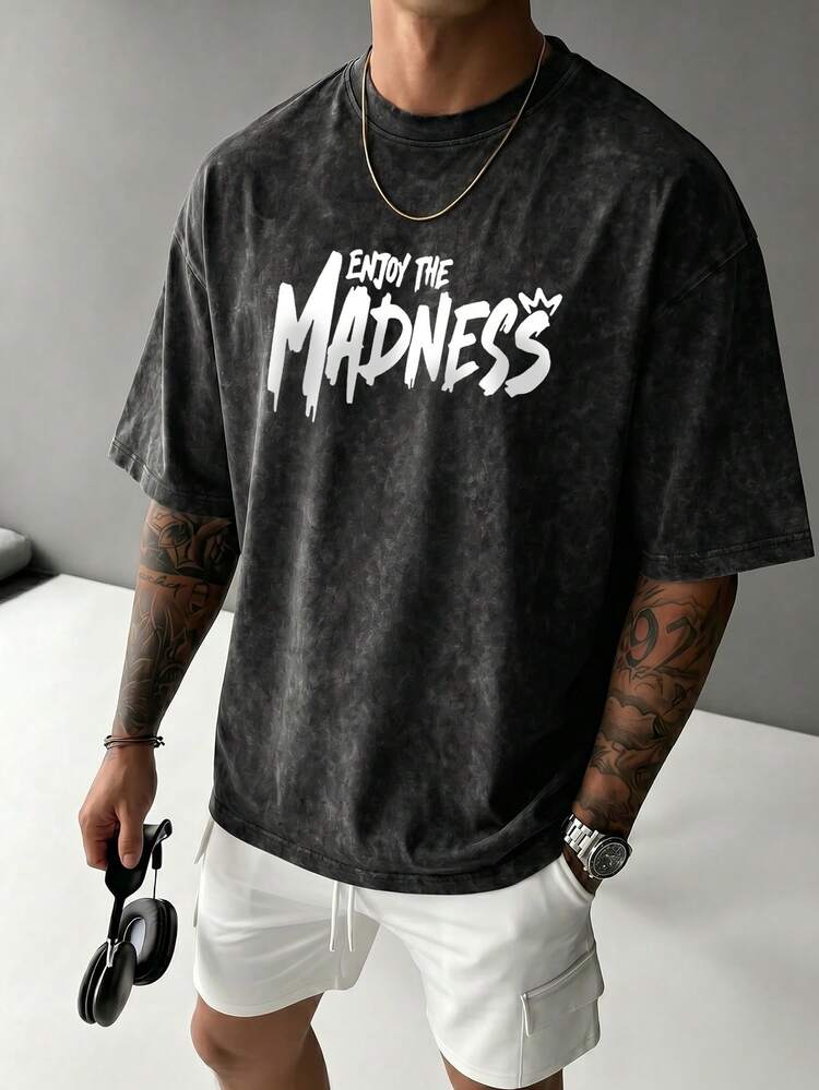 Men's Summer Fashion Mischievous Bear Print Crew Neck Snowflake Print Short Sleeve T-Shirt - Black - View 2