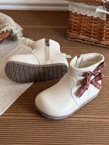 Sepatu Bot Pendek Anak Perempuan Motif Kotak-kotak Vintage dengan Pita, Resleting Dalam, Sol Lembut Anti Selip, Sepatu Bot Pendek Putri Manis untuk Musim Gugur/Dingin - Krem - View 4