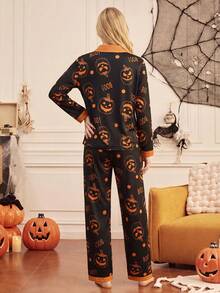 Notgurli 4-Piece Couples' Set: Women's & Men's Halloween Pajamas Button-Front Loungewear Fun Comfortable Pumpkin-Print Loungewear For Autumn/Winter - Multicolor - View 6