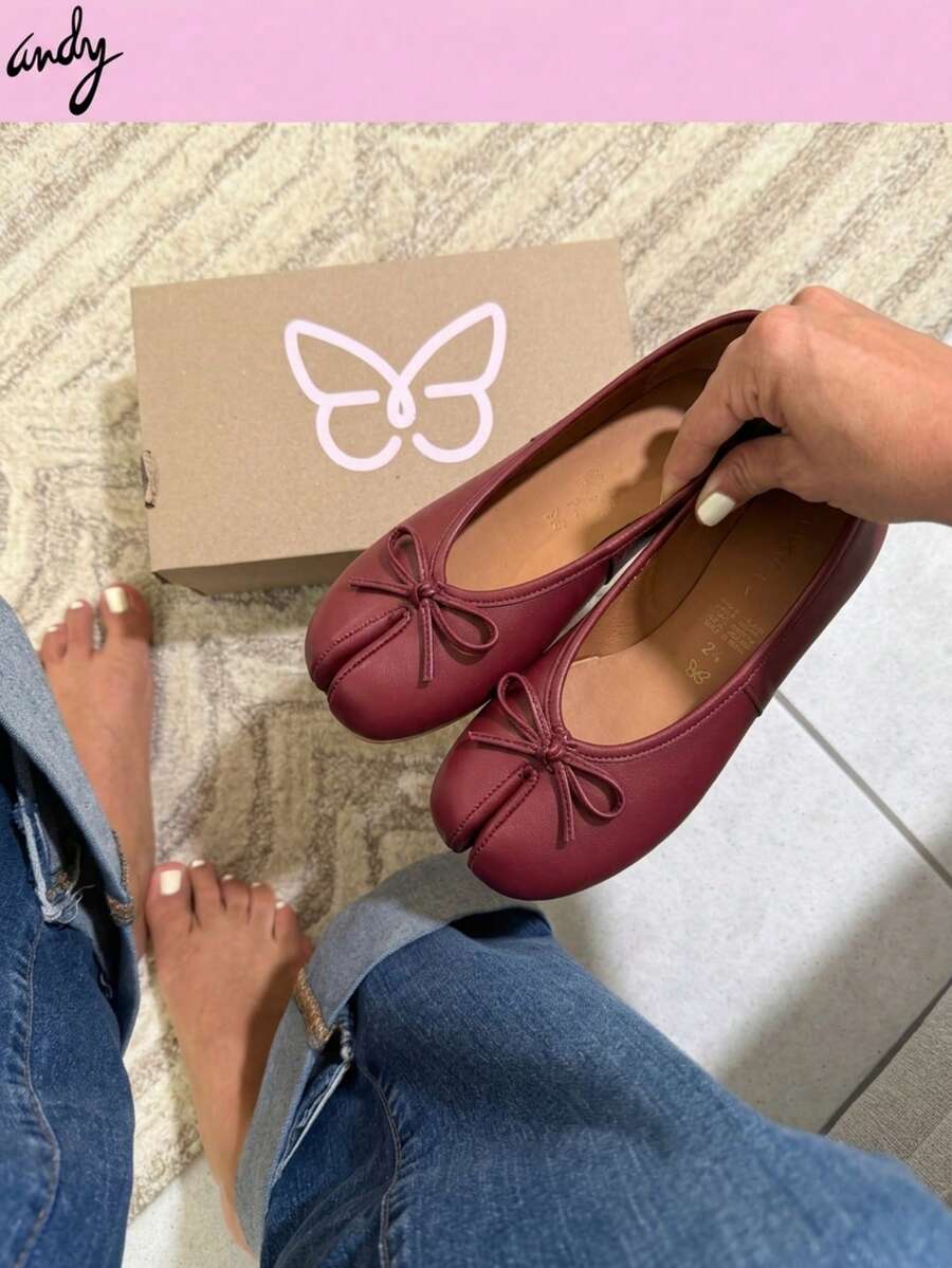 Women Flats - Burgundy - View 1
