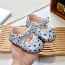 Polka Dot Bow Mary Jane Shoes For Girls, Soft Sole Hook And Loop Casual Sneakers For Toddlers - Silver - View 5