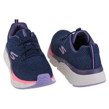 Skechers سكيتشرز ماكس كوشينينج إليت-كلاريون 128564-NVPR أحذية جري نسائية باللون الكحلي - أزرق غامق - مشاهدة 5