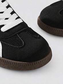 TCVC Brown And White Colorblock Low-Top Retro Sneakers, Comfortable Breathable Flat Casual Training Shoes, Women's - Black - View 3