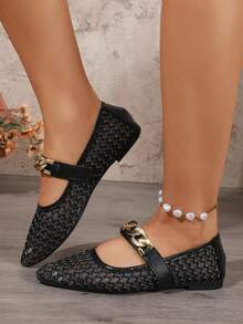 Hollow Mesh Low Vamp Women's Pointed Toe Metal Chain Buckle Soft Sole Comfortable Flat Shoes For Commuting - Black - View 4