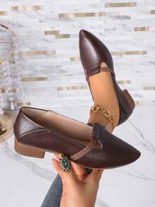 Women's All-Season New Brown PU Mary Jane Flats, Pointed Toe T-Strap Hollow Design, Low Heel Soft Comfortable, Business Commute Office Daily Wear Shoes - Brown - View 4