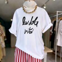 Mediterranean Inspired Cotton T‑Shirt, Cursive Italian Phrase Hand‑Lettered Front‑Print Graphic, For City Travel Daily Outing Looks - White - View 2
