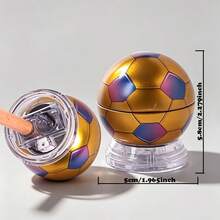1 buah Rautan Pensil Manual Berbentuk Bola Sepak yang Lucu (Dengan Penutup) Desain 3 Lubang Cocok untuk Berbagai Ukuran Pensil, Warna Acak Rautan Pensil Non-Listrik, Ringkas dan Portabel, Alat Tulis Penting untuk Kelas, Kantor dan Rumah, Hadiah Ulang Tahun dan Kembali ke Sekolah yang Sempurna - Beragam warna dan gaya acak - View 4
