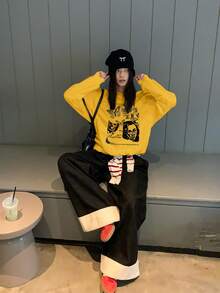 Autumn/Winter American Retro Portrait Letter Print Crew Neck Sweatshirt For Women, Lazy Casual Versatile Loose Fit Top - Yellow - View 1