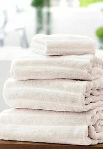 One Soft, Pure Cotton Bath Towel With A Striped Pattern, Highly Absorbent And Machine Washable, Ideal For The Bathroom. Available In Several Sizes: 90 * 50 Cm / 120 * 70 Cm / 150 * 100 Cm / 180 * 100 Cm - Natural Color - View 5