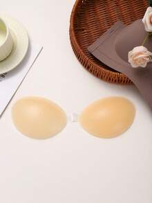 2pcs Nude Front-Clasp Silicone Bra, Sweat-Proof Anti-Slip Invisible Nipple Covers, Suitable For Backless Dresses And Camisoles - Apricot - View 6