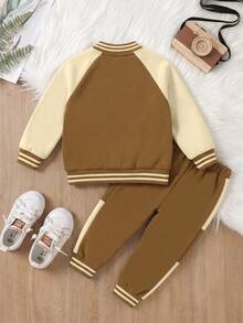 Purechapter 2pcs Boys New Contrast Color Raglan Sleeve Baseball Jacket And Sports Long Pants, Pocket Patch Bear Design, Suitable For Outdoor, Holiday, Party, Daily Wear, Young Boy Gift, Collegiate Style, Autumn/Winter - Brown - View 3