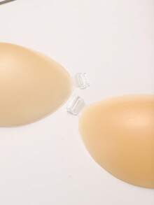 2pcs Nude Front-Clasp Silicone Bra, Sweat-Proof Anti-Slip Invisible Nipple Covers, Suitable For Backless Dresses And Camisoles - Apricot - View 4