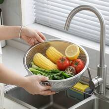 1/3pcs Stainless Steel Multi-Purpose Kitchen Single Handle Colander, Multi-Function Fruit And Vegetable Strainer, Food Filter Basket Drainer, Practical Home Cookware Accessory, Used For Effectively Rinsing Rice, Vegetables And Grains, Suitable For Home Kitchen Fruit And Vegetable Washing And Storage. - Multiple Sizes - View 6