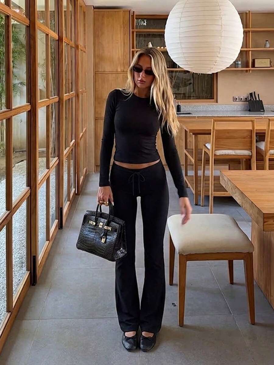女款純色時尚修身長袖上衣與修身喇叭褲套裝,適合度假、外出與節日,優雅黑色 - 黑色 - 查看 1
