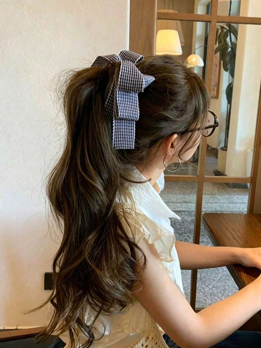 1件女款甜美格紋蝴蝶結髮夾，優雅香蕉夾髮飾