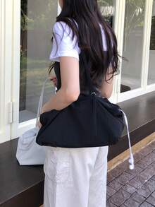 2026新款女士超火紅尼龍托特包，輕量大容量通勤手提包，單肩腋下包，無吊飾 - 黑色 - 查看 5