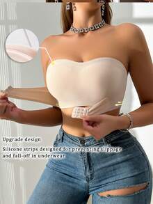 Áo ngực bandeau gân màu trơn cài móc trước, áo bandeau lệch vai, thiết kế cài móc trước, đệm ngực có thể tháo rời - Màu be - Xem 2