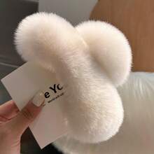 Women's Large Faux Fur Hair Claw Clip, 5.1 Inch Winter Fluffy Plush Hair Clip, Non-Slip Strong Grip Fuzzy Large Opening Clip, Suitable For Thick Long Hair (Cream/Milk Tea Color) - Multicolor - View 12