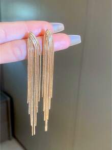 1 Pair Fashion Minimalist Long Tassel Gold Elegant Elegant Earrings - Gold - View 14