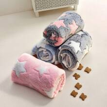 Pet Blanket For Small And Medium Dogs, Also Suitable For Various Small Animals And Cats, Washable, Soft Flannel Fabric, Five-Point Star Embroidery, Lightweight And Breathable, Suitable For All Seasons, Can Be Used As Dog Bed And Dog Mat - Multicolor - View 3