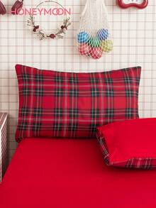 1pc Red Plaid Print Pillowcase (Pillow Insert Not Included), Soft And Breathable, Suitable For Daily Living Room, Bedroom, Sofa Home Decor, Car Pillowcase, Machine Washable. Applicable For Home Bedding, School Dorm Bedding - Multicolor - View 1
