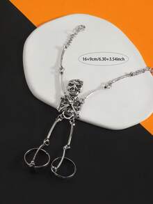 1pc Dark Skull Finger Chain Halloween Accessory Connected Finger Bracelet Creative Gothic Style Hand Jewelry - Silver - View 5
