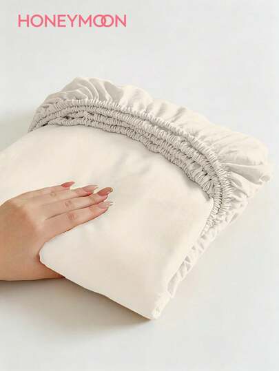 HONEYMOON 1pc Soft Comfortable Solid Color Fitted Sheet, Bed Cover Protector, Lightweight Breathable, 9.84 Inch/25cm Deep Pocket, Machine Washable, Suitable For All Bed Sizes, Perfect For Dorms And Guest Rooms (Pillowcase Not Included), Back To School Dorm Essentials, Bedding, Beige