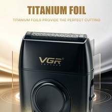 VGR Professional Hair Clipper Digital Display 3-In-1 Hair Clipper & Trimmer Electric Shaver Cordless Hair Clipper For Men V-196 S3/V-196+996 - Multicolor - View 5
