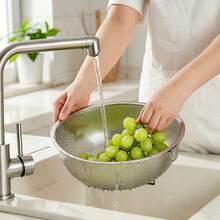 1/3pcs Stainless Steel Multi-Purpose Kitchen Single Handle Colander, Multi-Function Fruit And Vegetable Strainer, Food Filter Basket Drainer, Practical Home Cookware Accessory, Used For Effectively Rinsing Rice, Vegetables And Grains, Suitable For Home Kitchen Fruit And Vegetable Washing And Storage. - Multiple Sizes - View 7