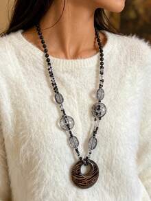 1pc Vintage Boho Long Beaded Pendant Necklace, Black Beads With Oversized Round Pendant, Statement Jewelry For Women, Daily Wear - Black - View 2
