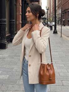 French Style Beige Loose Casual Blazer, Classic Lapel Two-Button, Dropped Shoulder Relaxed Fit, Minimalist Solid Color, Versatile For Any Inner Layer, Suitable For Commuting And Travel, Spring And Autumn All-Match Elegant Women's Blazer Jacket - Apricot - View 4