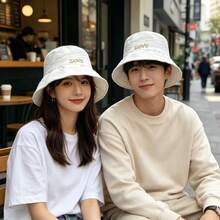 1 Piece, Unisex Hat, Lightweight Summer Wide-Brim Bucket Hat With Letters, Stylish LOVE Letter Lightweight Sun Hat For Outdoor Travel And Beach - Multicolor - View 3