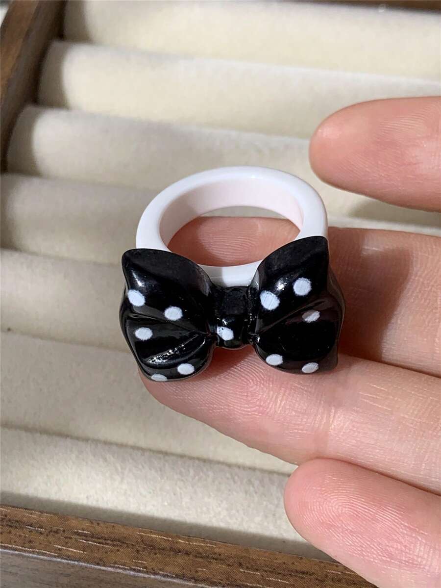 Fashionable Cute Black Flower Polka Dot Acrylic Ring, Autumn/Winter Women's Ring, Suitable For Daily Wear And Outfit Matching - Multicolor - View 1