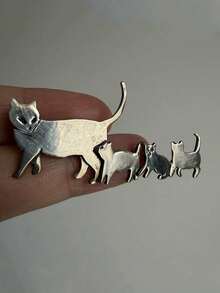 1pc Cute Cat Family Brooch, Women's Lapel Pin, Fashionable Women's Jewelry - Multicolor - View 7