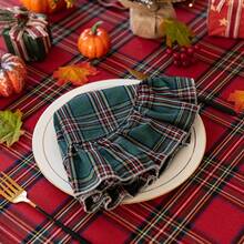 1/2/4pcs Red & Green Plaid Scalloped Edge Dual-Tone INS Style Christmas Atmosphere Round Napkins, Suitable For Weddings, Valentine's Day And Home Decor - Multicolor - View 6