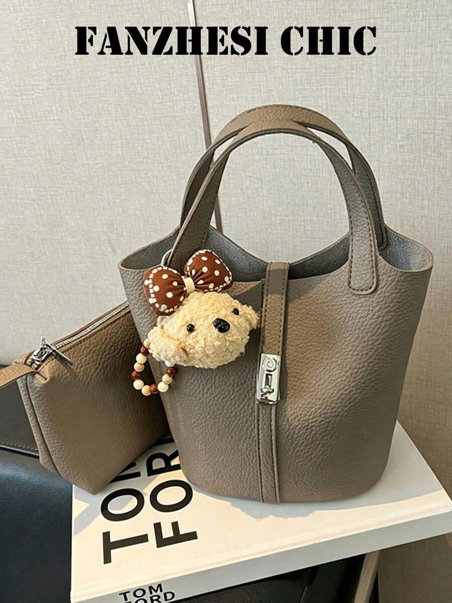 Handbag With Doll Pendant And Bead Chain Decor, Sweet And Gentle Style Bucket Bag, Suitable For Daily Dates, Shopping And Outings, Energetic Atmosphere Crossbody And Hand-Carry Dual-Use Compact Bag