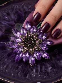 1pc Elegant Women's Brooch, Inlaid With Purple Rhinestones, Suitable For Daily Wear, Party, Banquet And Gift Occasions - Purple - View 2