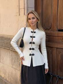 FOR BEAUTY Autumn/Winter Y2K White Ribbed Knit Women's Cardigan With Stand Collar, Slim Fit, Cinched Waist And Ruffle Hem, Fashionable For Dating, Evening Events And Outerwear - White - View 4