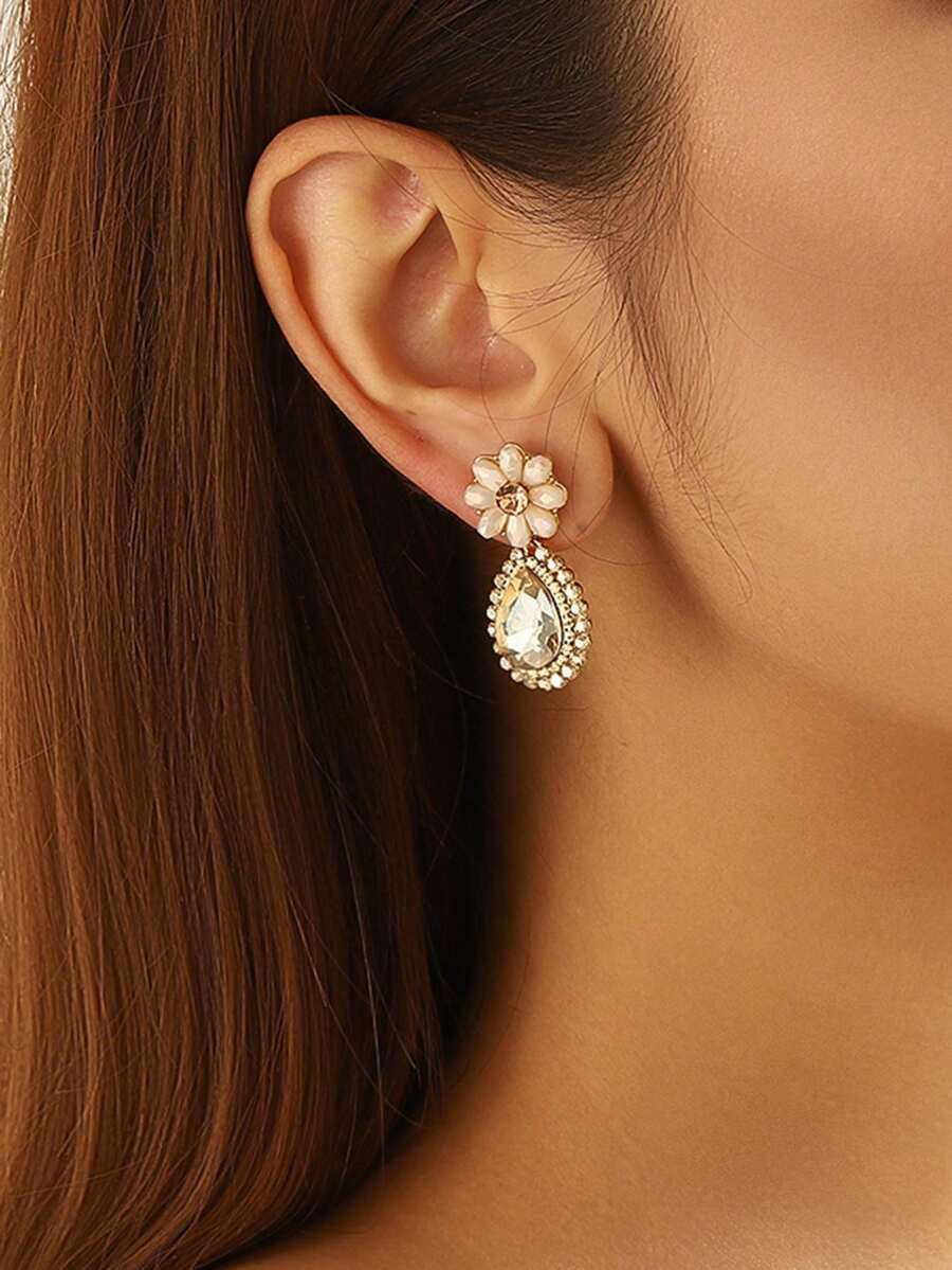 1 Pair Elegant Flower Embellished Crystal Teardrop Pendant Earrings, Suitable For Daily Wear, Party And Wedding, Handmade, Shape And Color May Vary, Pattern Color And Position Random - Yellow - View 1