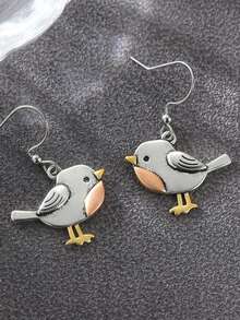 Vintage Handmade Bird Pendant Earrings, Suitable For Gothic Style Lovers, Strong Fashion Women, Halloween Costume Wearers And Niche Animal Jewelry Collectors - Two-tone Bird - View 3