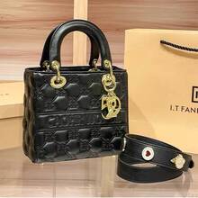 1pc Quilted Lady Bag Fashionable Elegant High-End Handbag Crossbody Small Bag For Women - Black - View 6