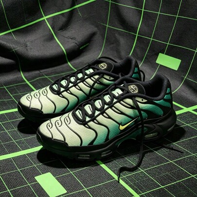 Nike Air Max Plus Black Green Gradient Unisex Low-Top Retro Mesh Obermaterial Tuned Air Cushioning Freizeit Schuhe