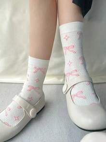 1 Pair Cute & Playful Pink Bow Print Cowhide Material Socks, Casual Style Socks, Chic Daily Wear Socks, Fashionable Daily Wear Socks, Moisture-Wicking & Breathable, Suitable For Daily Wear, Home Sports, Office Attire, Cute Cartoon Design, Applicable For All Seasons And Various Holidays - Multicolor - View 2