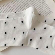 1/3/6 Pairs Women's Polka Dot Pattern Bubble Cuff JK Style Comfortable Breathable Mid-Calf Socks - Black and White - View 3