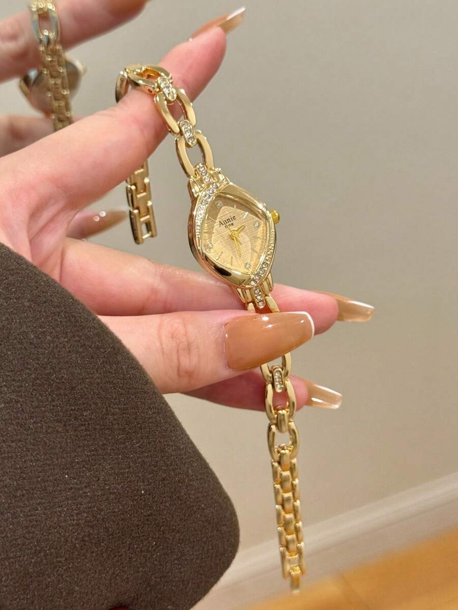 1件女款鍍金菱形石英手錶，金色錶盤，水鑽錶圈，混合刻度，適合作為節日禮物或辦公室禮物 - 金色 - 查看 1