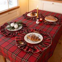 1/2/4pcs Red & Green Plaid Scalloped Edge Dual-Tone INS Style Christmas Atmosphere Round Napkins, Suitable For Weddings, Valentine's Day And Home Decor - Multicolor - View 9