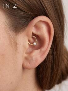 1pc 925 Sterling Silver Round Zirconia Seamless Hoop Earring – Cartilage Ring, Helix Ring, Nose Ring, Septum Ring, Seamless Clicker Earring, Mini Earring, Tragus Ring, Cartilage Piercing Ring, Silver Seamless Cartilage Earring, Suitable For Men And Women Daily Wear - Seamless Round Stone - View 6