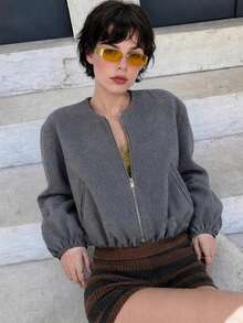Jaket Wol Pendek Abu-abu Wanita GMFP, Dengan Kantong Resleting, Lengan Panjang, Kerah Bulat, Cocok Untuk Dipakai di Musim Gugur/Musim Dingin. - Grey - View 3