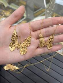 Kalung Kupu-Kupu Bergerak Berlapis Emas 21K, Perhiasan Liontin Jala Sarang Lebah Halus Berwarna Emas Tahan Karat dengan Sambungan, Perhiasan Kelas Atas (Cetakan Laser Acak) - Emas - View 5